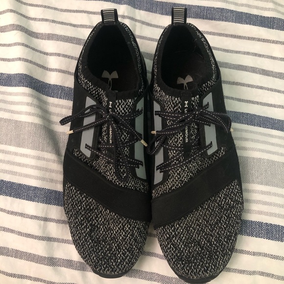 Under Armour Shoes - Picture 4 of 6